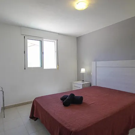 5 Bedroom Cozy In El Campello