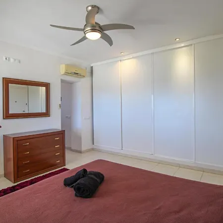 度假居 5 Bedroom Cozy In *