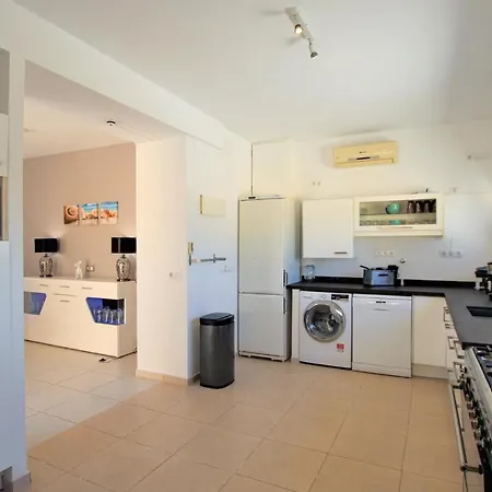 度假居 5 Bedroom Cozy In