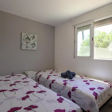 度假居 5 Bedroom Cozy In *