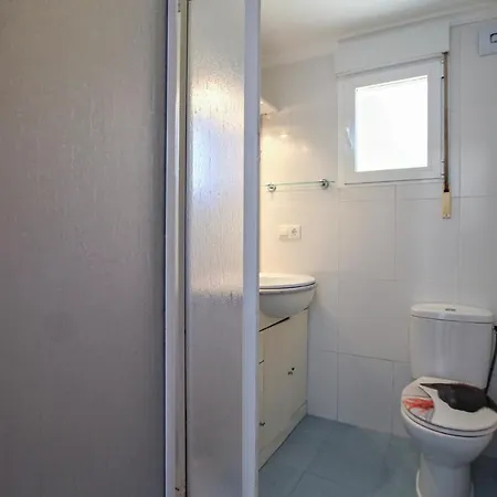 5 Bedroom Cozy In 度假居
